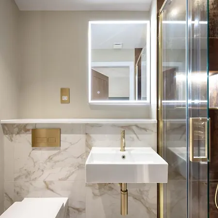 Dragon - Centre 2 Bed Luxury Mews House Nyaraló