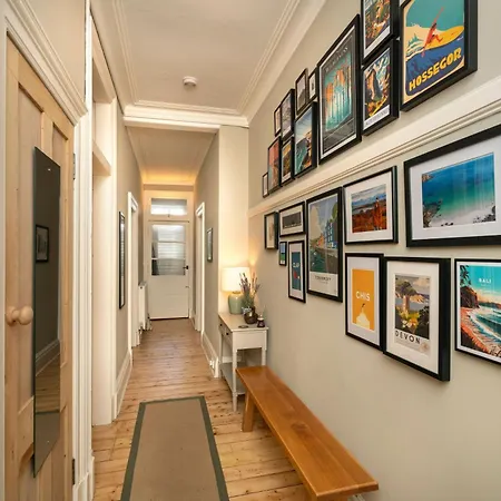 Joivy Superb 2-bed Flat Near The Royal Botanic Garden Apartment