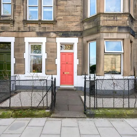 Joivy Superb 2-bed Flat Near The Royal Botanic Garden *
