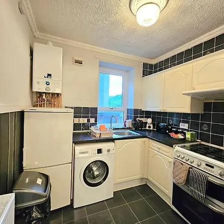 Apartman Craigietinny Road Apartment- 3 Beds *