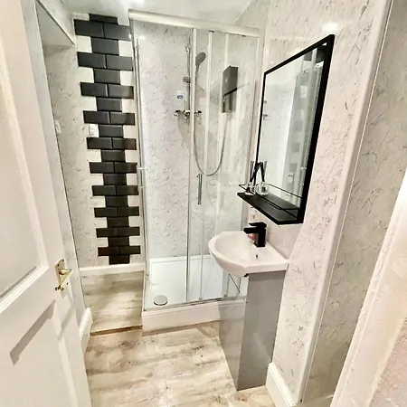 Apartment Unique Two Bed Main Door Flat At The Meadows Edinburgh