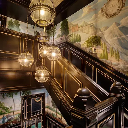 酒店 100 Princes Street 5*