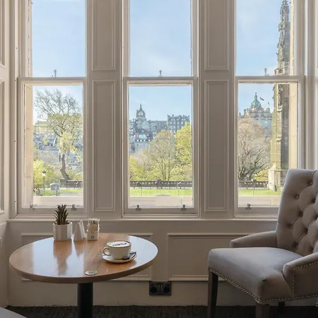 Hotel Old Waverley 3*
