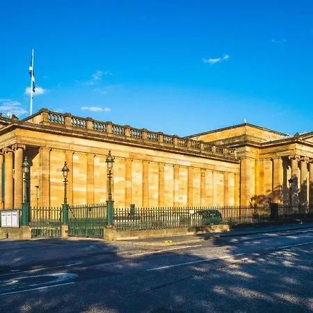 Hotel Travelodge Queen Street Edimburgo