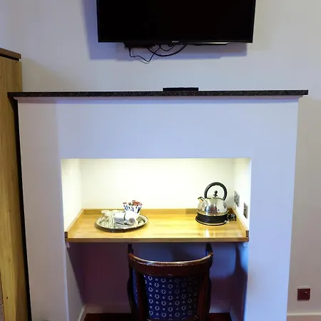 Regent House - Centre 3*