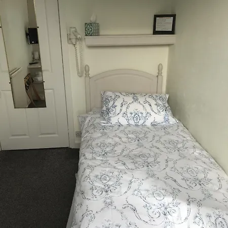 Dorstan House Penzion 3*