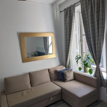 Friends Family Center