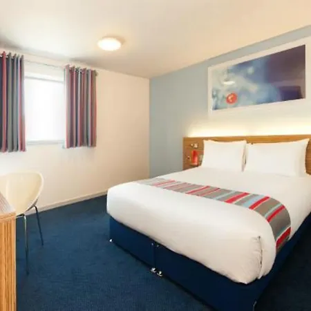 Travelodge Airport Ratho Station Hotel