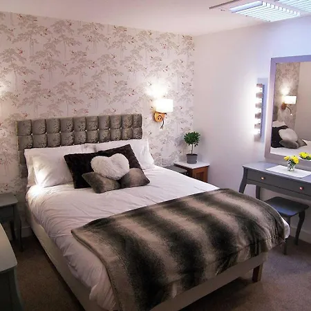 Beaverhall Apartment *