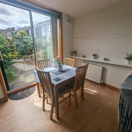 Gorgeous Full In Edinburg