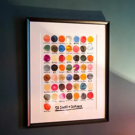 Guestready - Stylishly Presented Centre Ap 에든버러