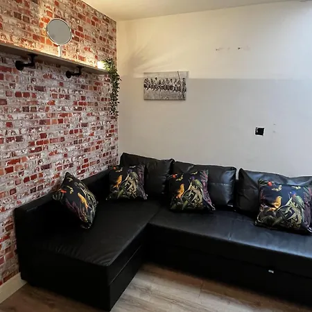 Beaverhall Apartment