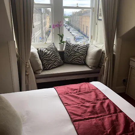 Sheridan Pensionat 4*