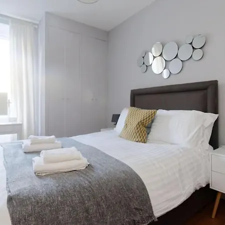 Cosy And Chic, Quiet In Leith Édimbourg