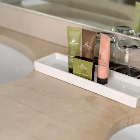 The Gait At Hill Square Daire