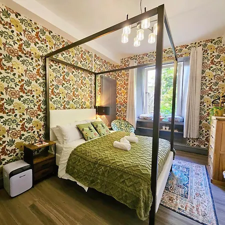 River Haven Edinburgh