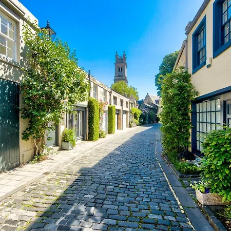 Lejlighed Guestready - Beautiful New Town Studio, With Patio