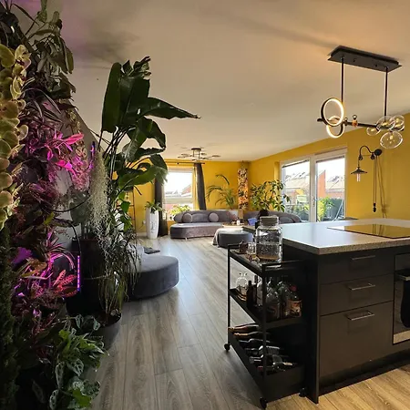 Privat bolig Private Cozy & Stylish In A Shared Flat In *