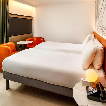 Ibis Styles St Andrew Square 3*