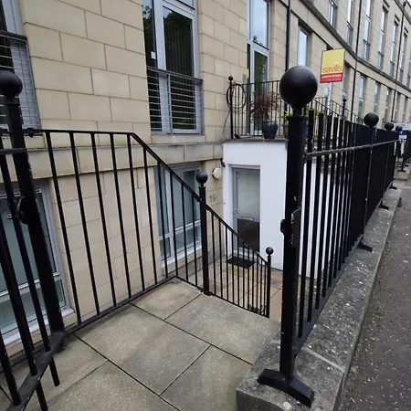 3 Bed In City Centre E1986