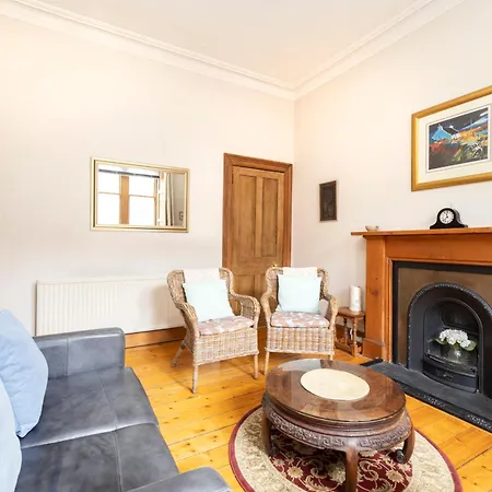 Apartment Charming 1-bedroom Getaway Edinburgh