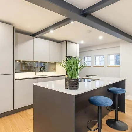 Dragon - Yukina - 2 Bed Centre House With Garden Dom wakacyjny *