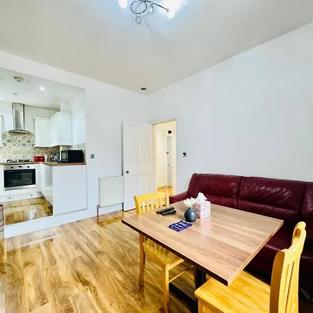 Central 1bhk Heart Of The City