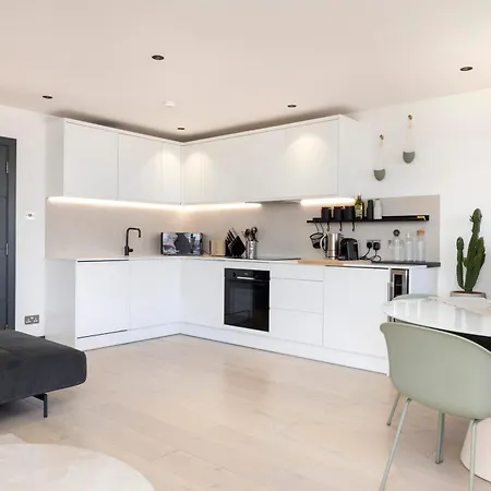 Joivy Fabulous With Bay View Terrace *