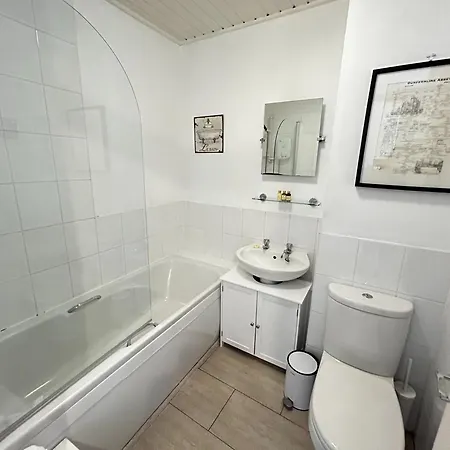 Blair St Burns Apt Old Town * Edinburgh