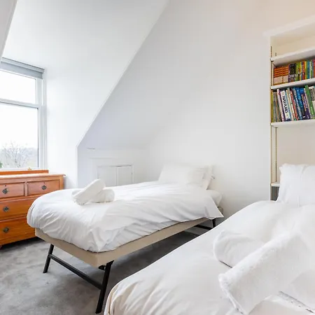 Apartamento Beautiful & Bright Three Bedroom *