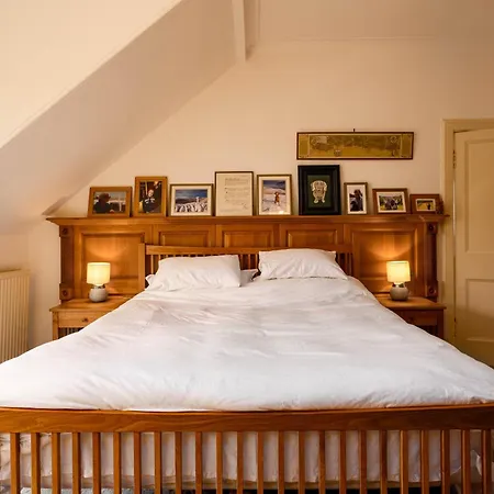 Beautiful & Bright Three Bedroom Apartamento *