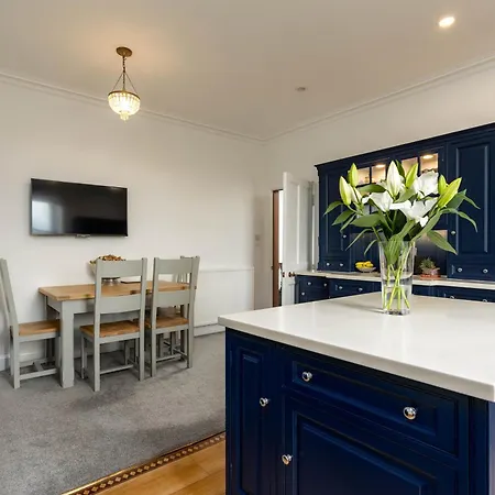 Apartamento Beautiful & Bright Three Bedroom *