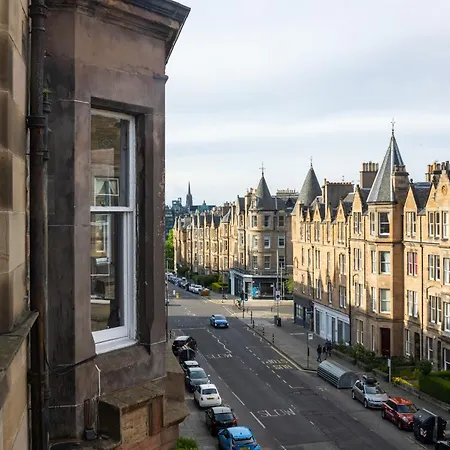 Gorgeous 4 Bed Right Beside The Meadows * Edinburgh