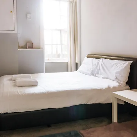 Homely 3 Bedroom In The Heart Of إدنبرة