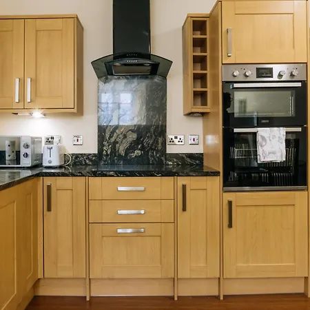 Homely 3 Bedroom In The Heart Of إدنبرة