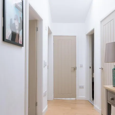 & Modern 2bd Flat - Apartamento Edimburgo