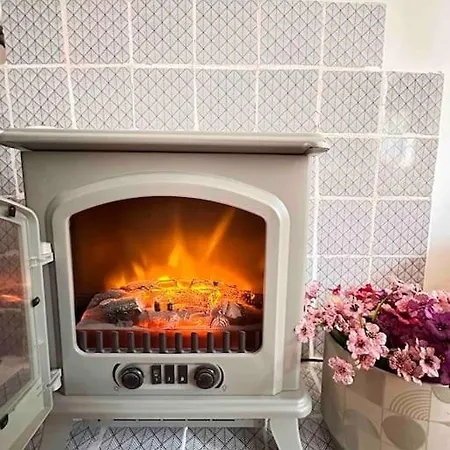 16th Century Courtyard On The Royal Mile דירה *