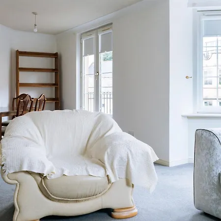 Snug & Serene 2bd Flat - Roseburn