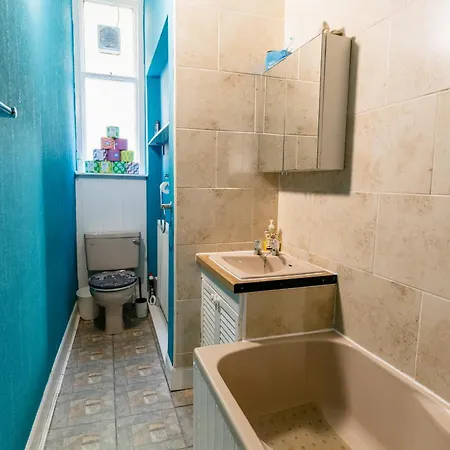 アパート Palm Tree Apartment- Period With Cat *