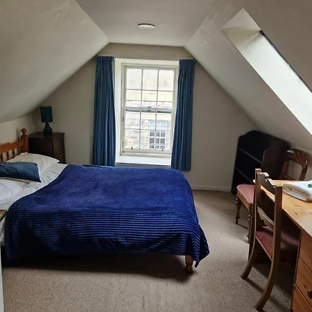 Rose Street 4 Bedroom * 爱丁堡