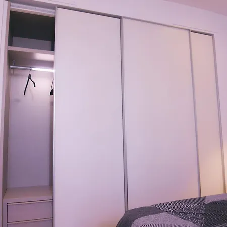 Modern Quartermile *