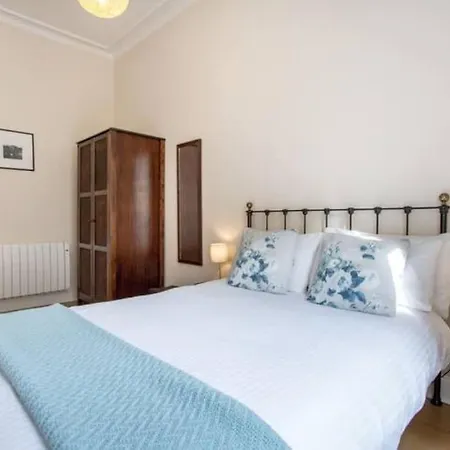 Apartment Cosy In Historic Centre Edinburgh