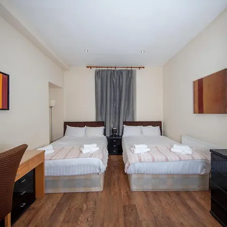 Colourful Near Carlton Hill * Edinburgh