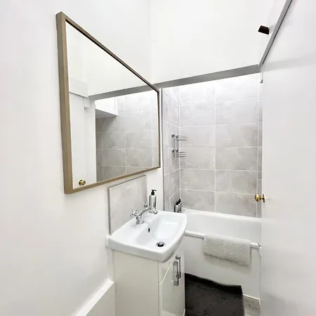 Bright Old Town Centre Edimburgo