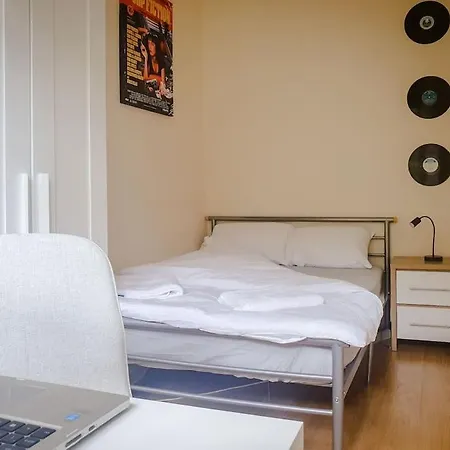 Apartment Bright And Airy Edinburgh