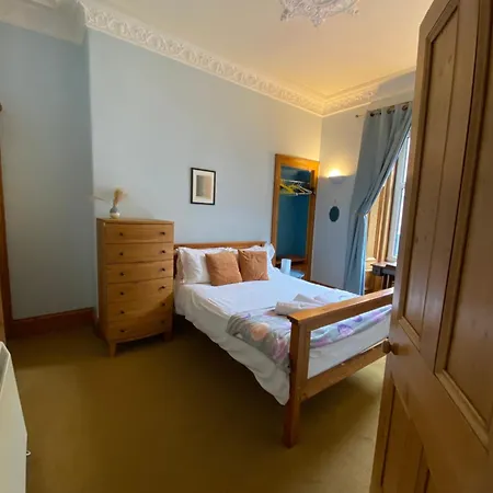 Charming 1 Bedroom Apartmán