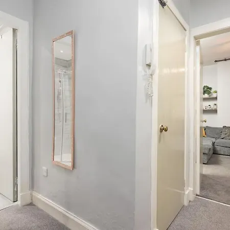 アパート Two Bedroom Apartment-central Edinburgh-old Town-licensed