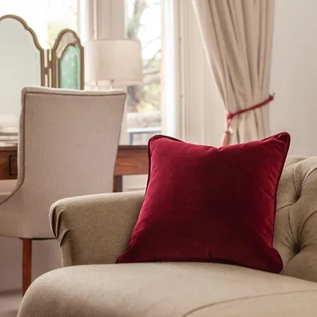 Hotel The Roseate - Small Luxury Of The World 5*