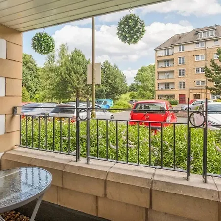 Modern 2 Bed Daire Edinburgh
