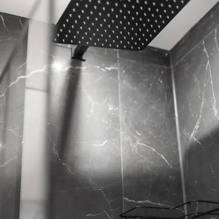 Modern 2 Bed Daire Edinburgh